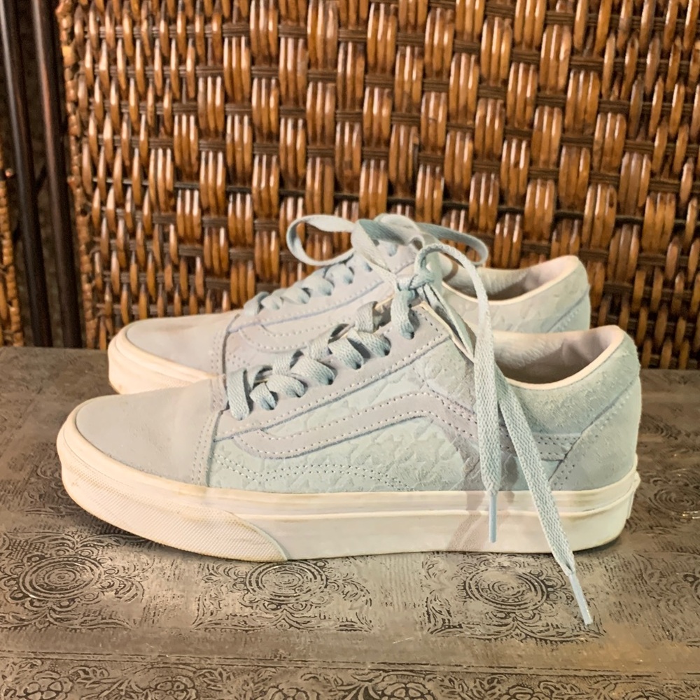 Vans Velvet Women's Light Blue Sneakers Size 6